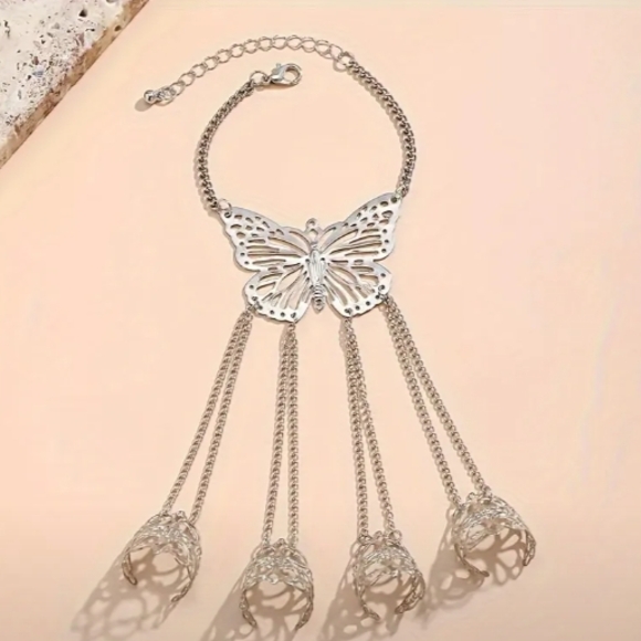 Elegant Silver Butterfly Hand Chain Jewelry - Picture 2 of 3
